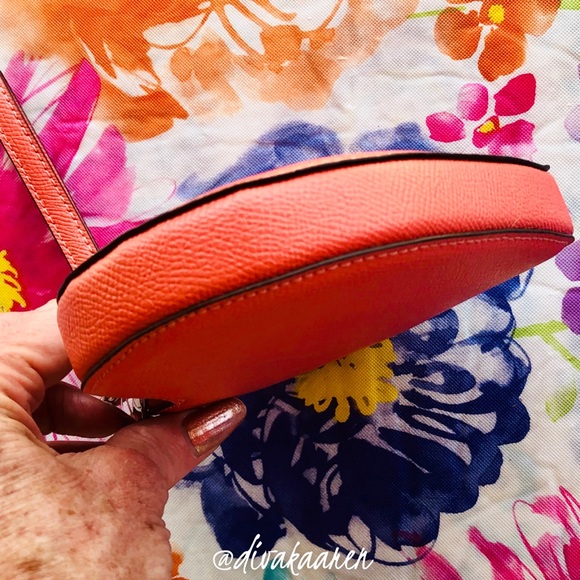 COACH Heart Wristlet Coral Silver - Picture 7 of 11